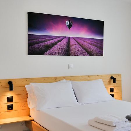 Bodini'S Rooms Himare Exterior photo