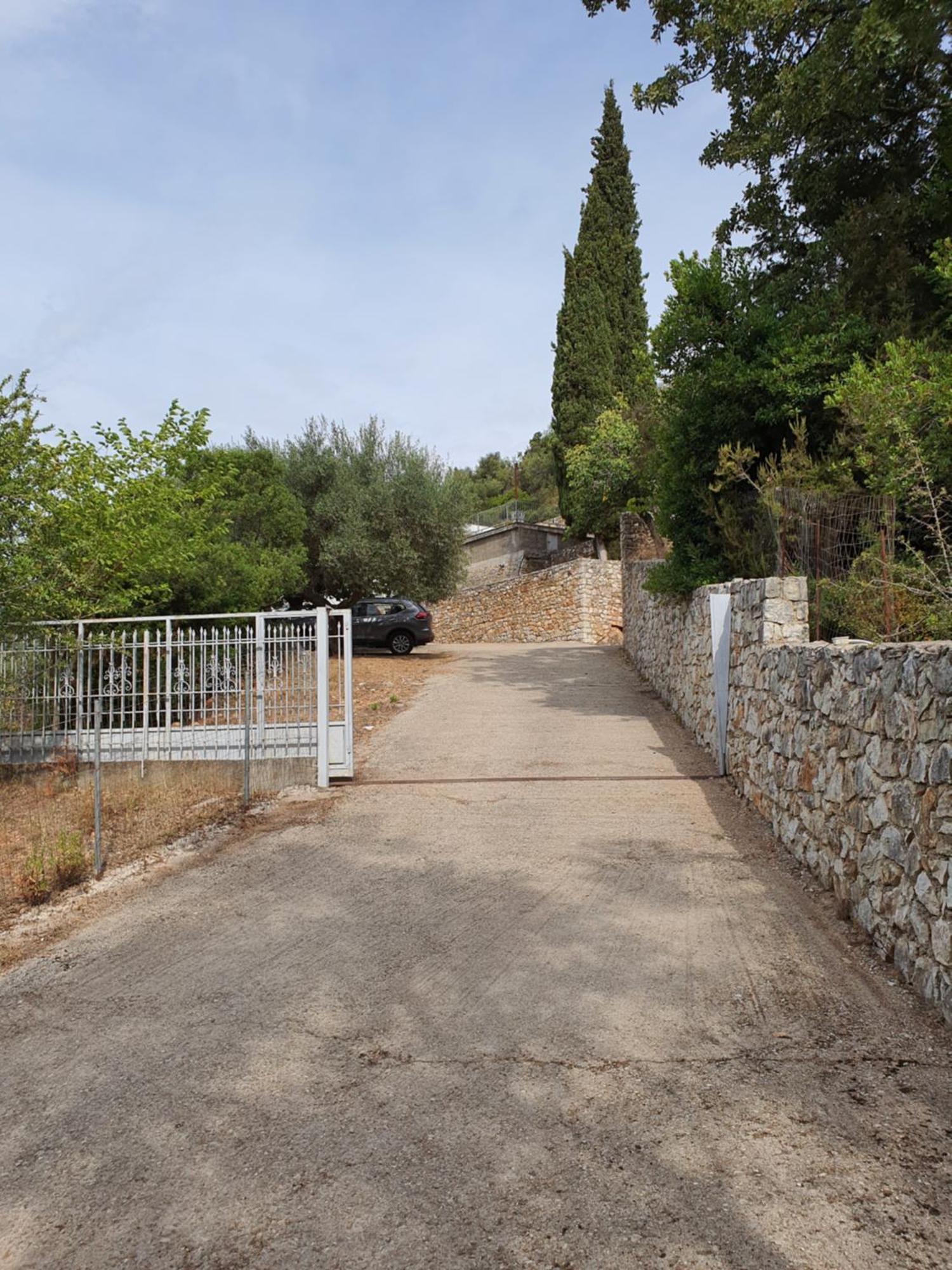 Bodini'S Rooms Himare Exterior photo