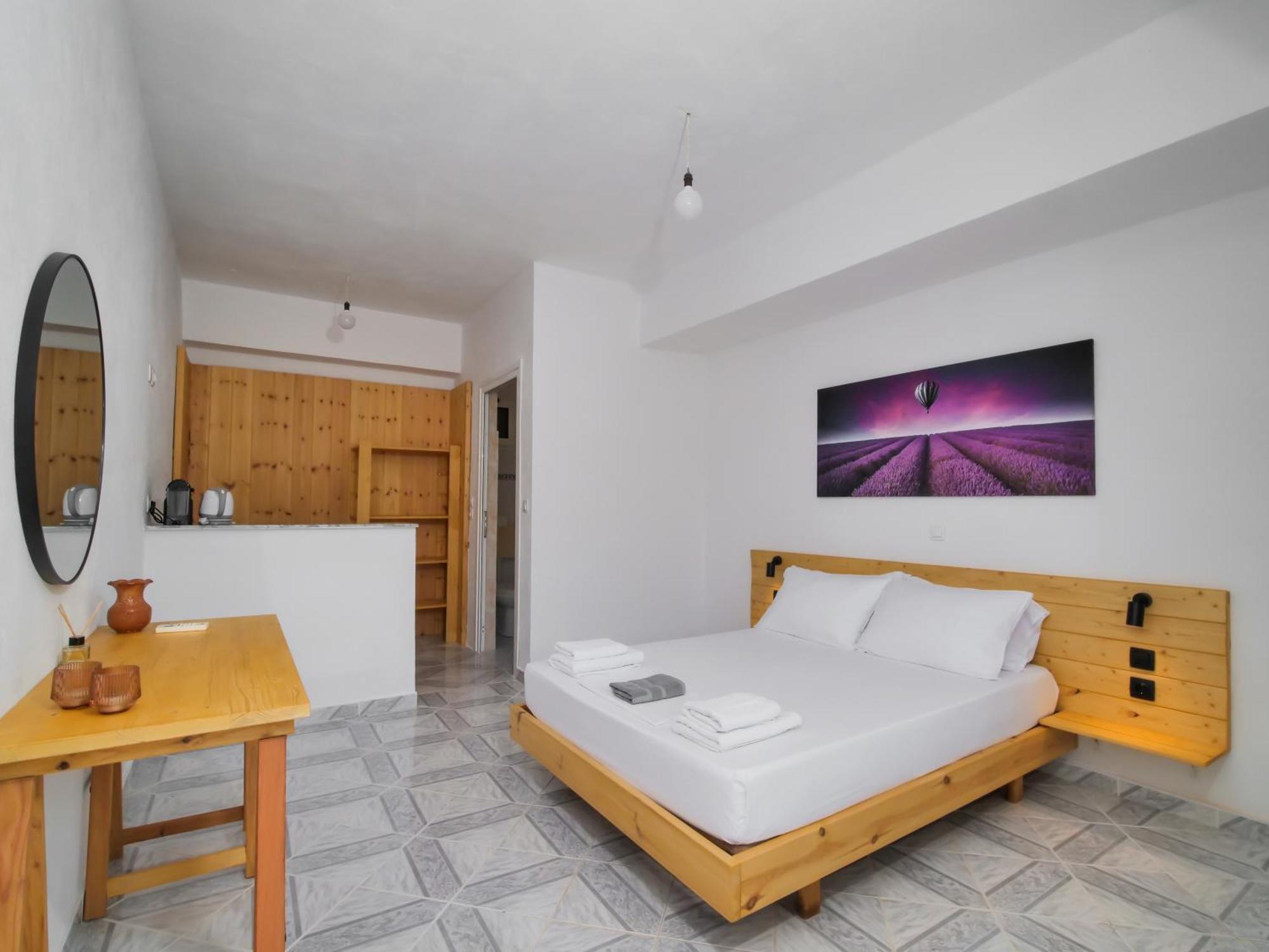 Bodini'S Rooms Himare Exterior photo